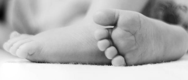 Comment mesurer le pied de bébé ? Comment connaitre la pointure de bébé?