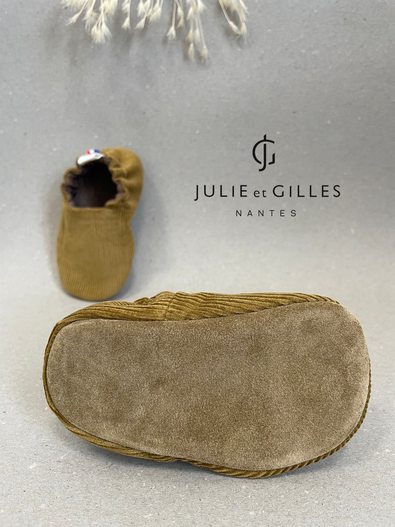 Les Tendres - Chaussons en cuir souple - Velours moutarde