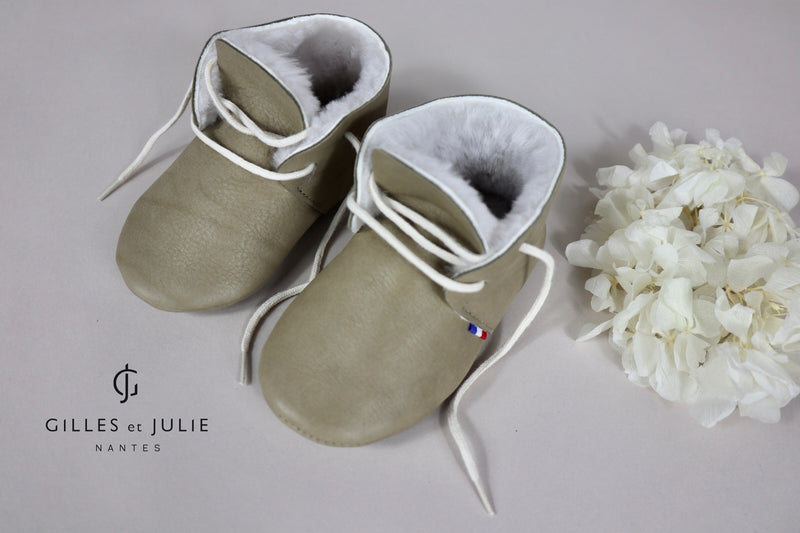 Les Pures Fourrées - Chaussures en cuir souple pour bébés et nouveaux nés - Argile