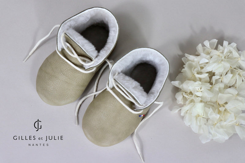 Les Pures Fourrées - Chaussures en cuir souple pour bébés et nouveaux nés - Argile