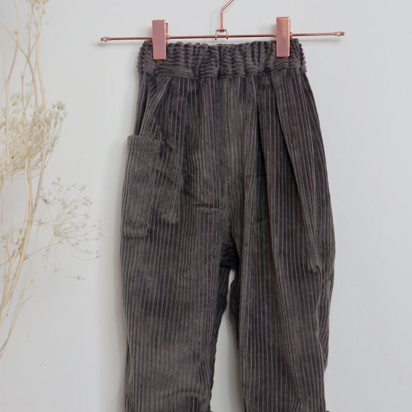 Pantalon enfant en velours cotele Pantalon enfant vintage oversize unisexe Gris Julie et Gilles